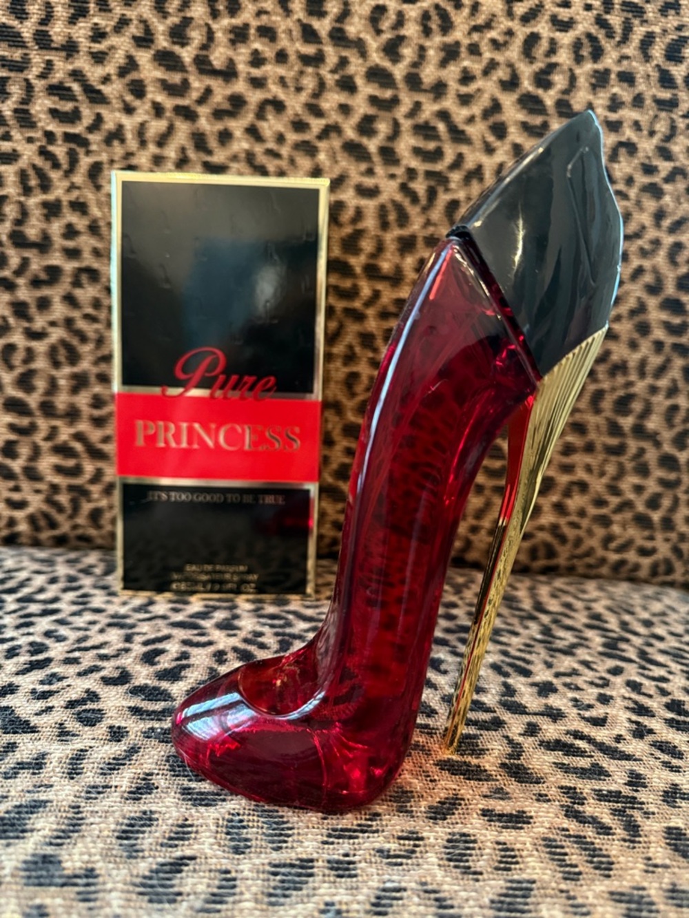 Women's Red High-Heel Pump Bottle Accent